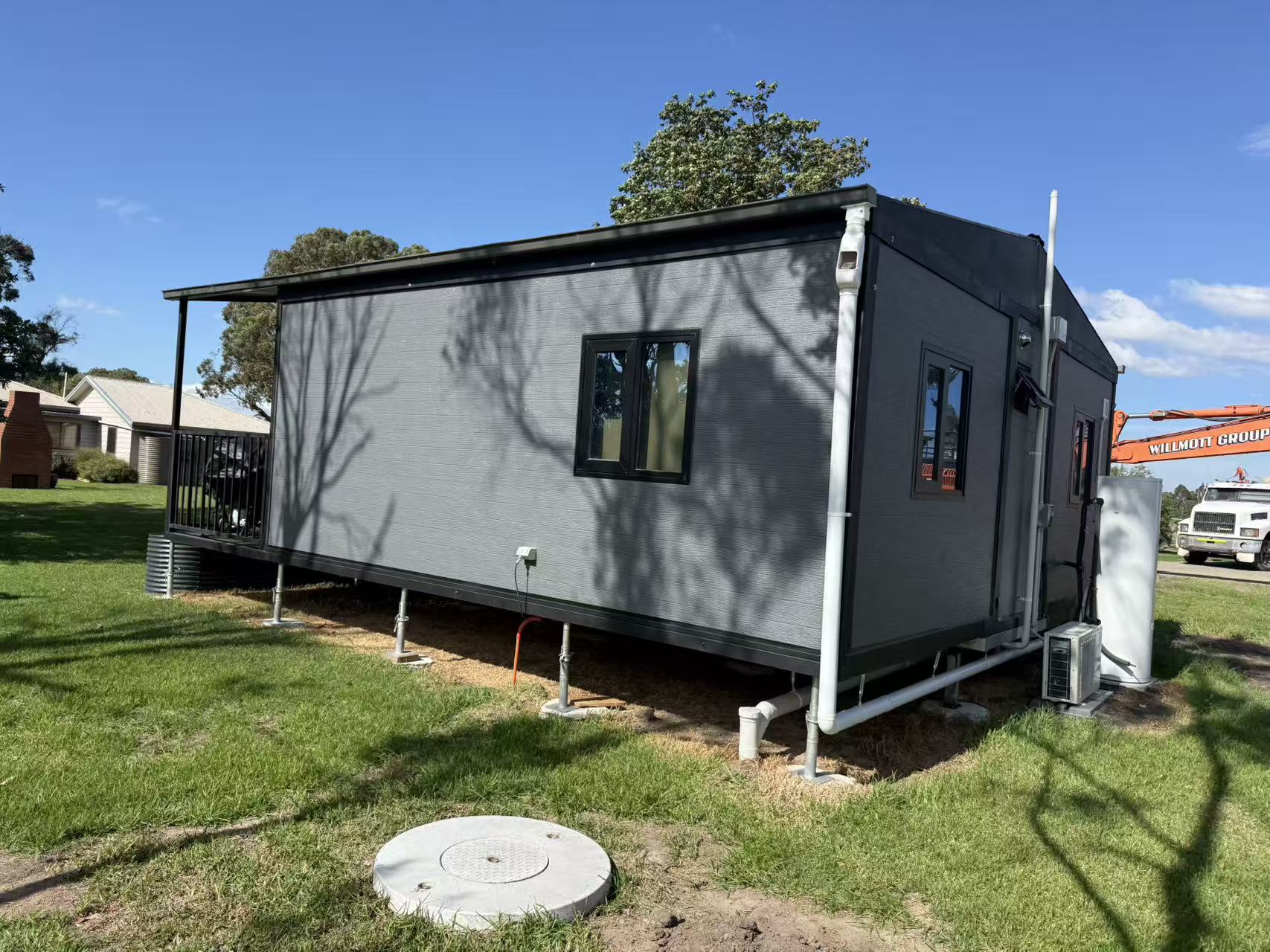 Expandable container house kitchen joinery and sink